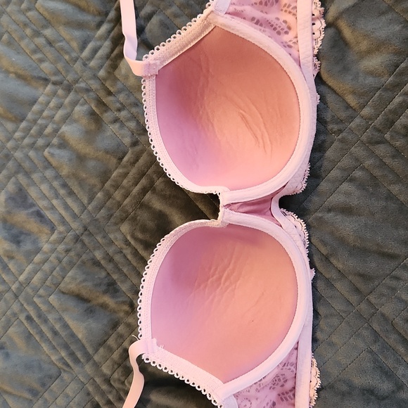 Victoria's secret Dream Angels 32DD - Picture 3 of 5